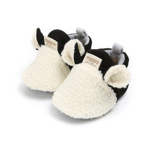 Load image into Gallery viewer, Cute Newborn Baby Shoes With Ear Toddler Baby Crawling Shoes Boys Girls Lamb Slipper Prewalker Trainers Winter Infant Warm Shoes