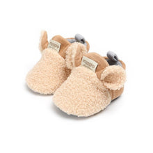 Load image into Gallery viewer, Cute Newborn Baby Shoes With Ear Toddler Baby Crawling Shoes Boys Girls Lamb Slipper Prewalker Trainers Winter Infant Warm Shoes