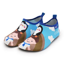 Load image into Gallery viewer, Children beach shoes baby soft floor indoor slipper snorkeling swim socks boys and girls anti-slip home barefoot kids slippers