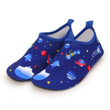 Load image into Gallery viewer, Children beach shoes baby soft floor indoor slipper snorkeling swim socks boys and girls anti-slip home barefoot kids slippers